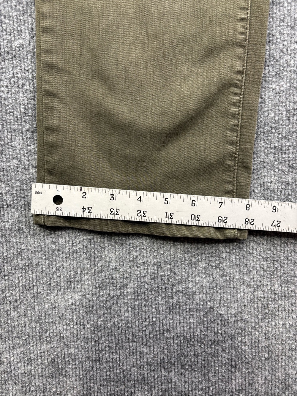 Well Worn Women’s Sz 12 Olive Green Stretch high rise Straight Jeans 28” Inseam - Picture 5 of 8